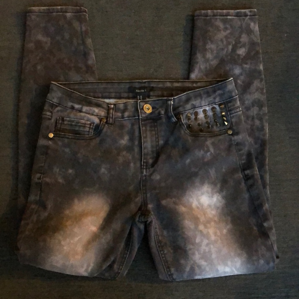 Forever 21 Jeans very stylish!